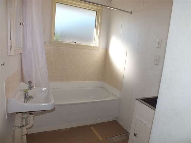 4/10 Owens Terrace Upper Riccarton_11