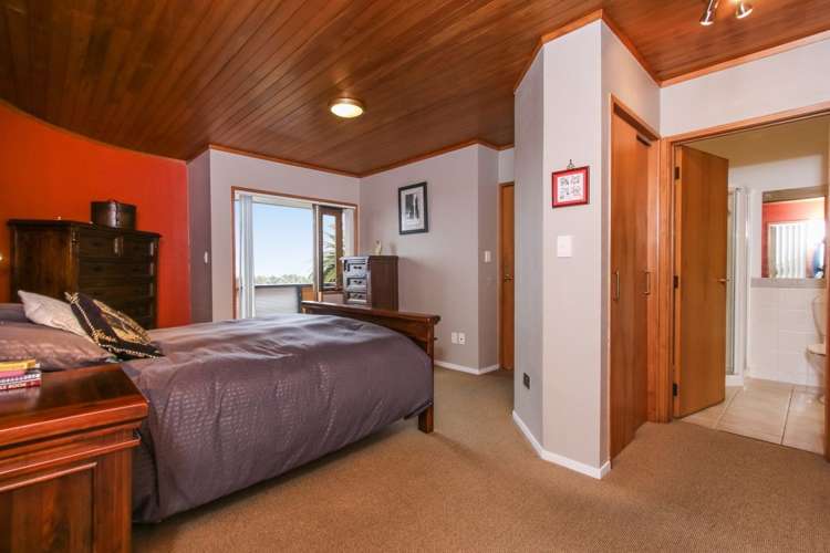 8 Sophora Place Totara Heights_10