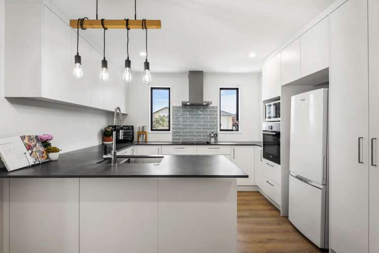 17 Omahuru Road Glenbrook_6