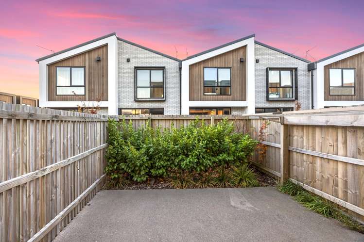 1/329 Lincoln Road Addington_11