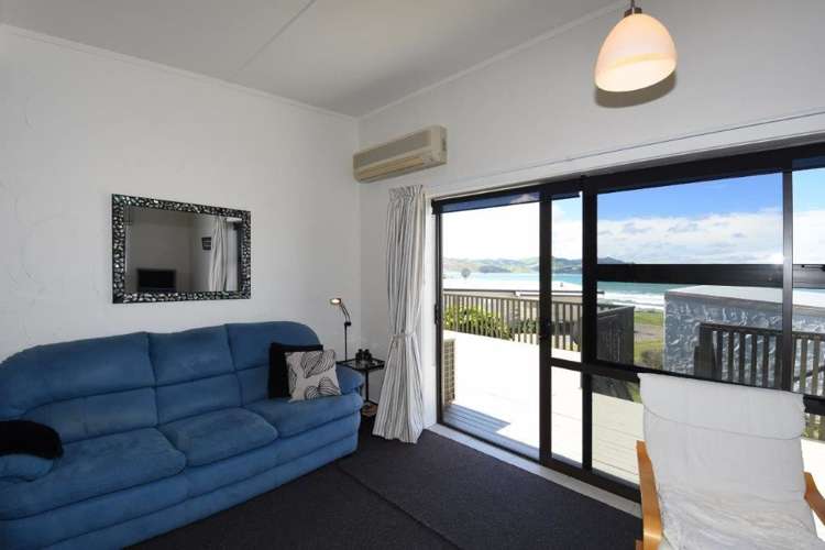 107 Jetty Road Castlepoint_11