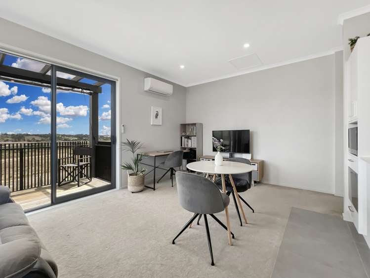 24 Pukewhero Rise Westgate_7