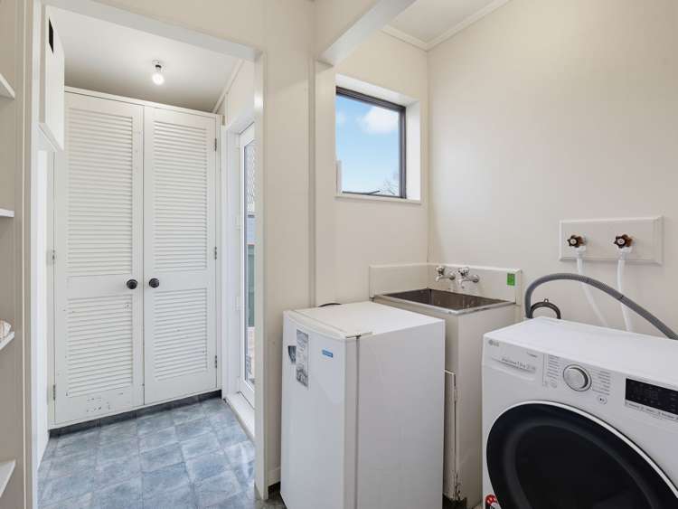 64 Rhodes Drive Kelvin Grove_17