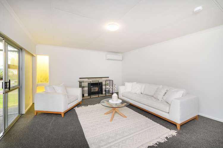 30 Mokau Place Terrace End_9