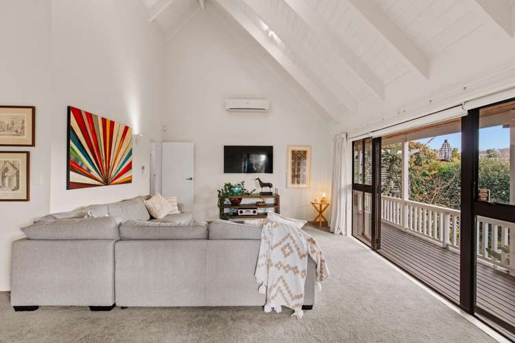 8 Langstone Street Welcome Bay_6