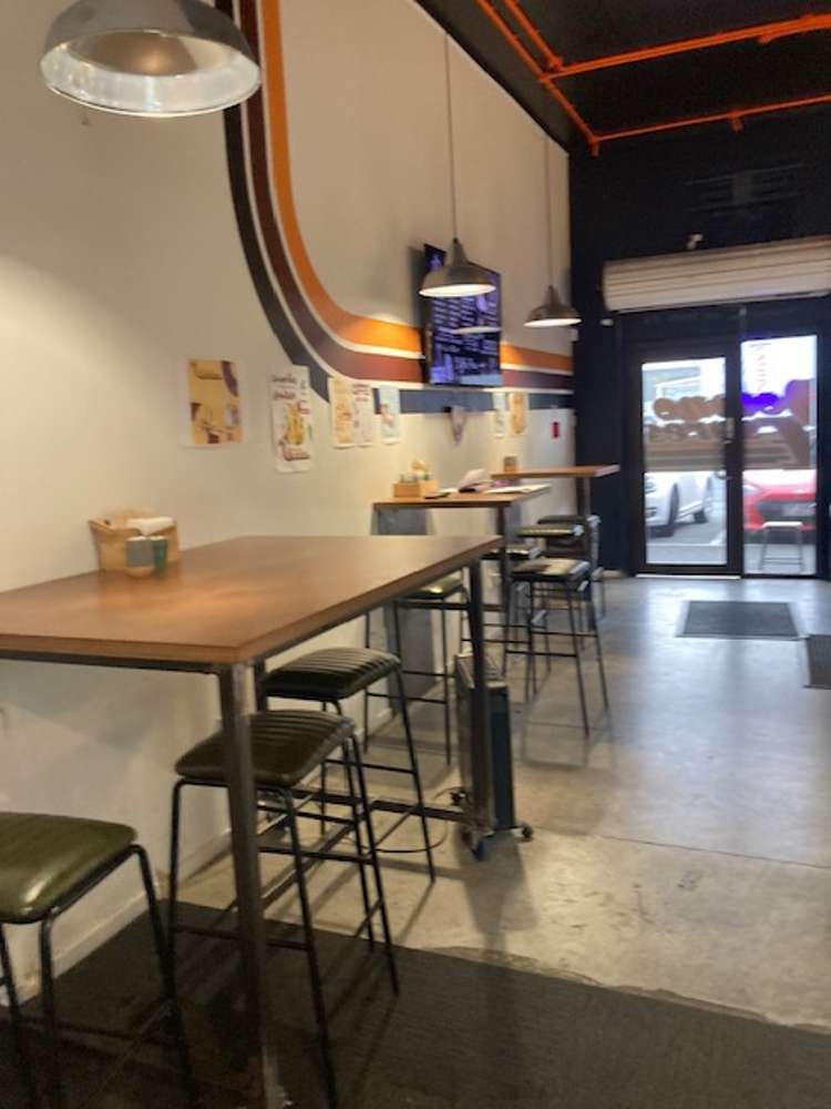 8 Te Puni Petone Espresso, Porirua Espresso Petone-lower Hutt-wellington_5