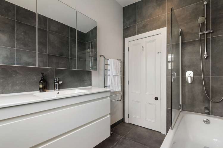 1/8 Tennyson Street Northcote Point_5