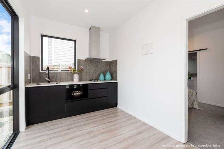 6 Carder Holland Way Hobsonville_11