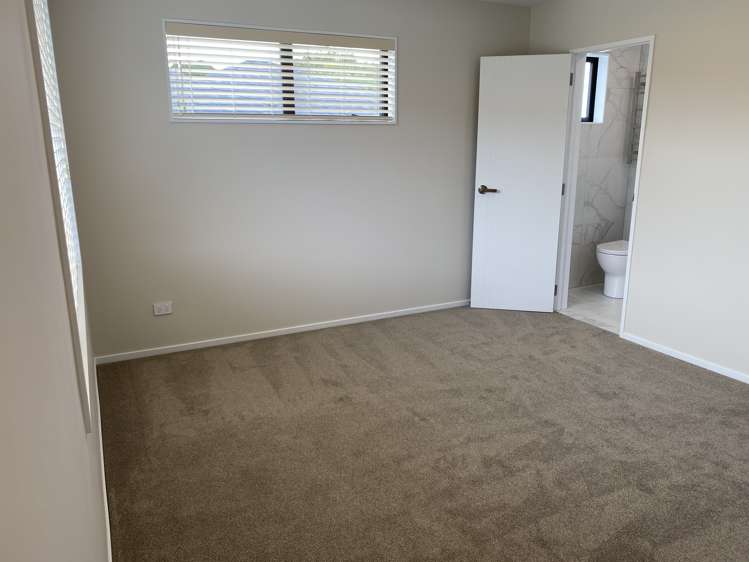14D Whitford Avenue Mount Wellington_3