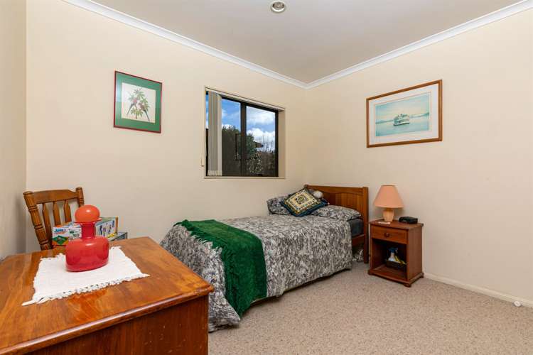 15 Westglen Place Ranui_12