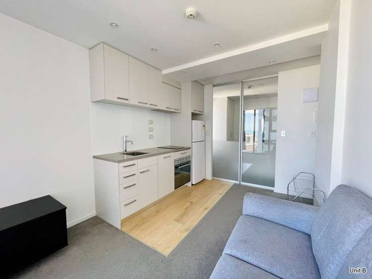 2012/8 Airedale Street Auckland Central_10