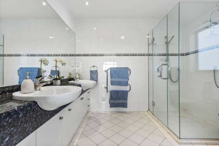 11 Renway Rise Somerville_19