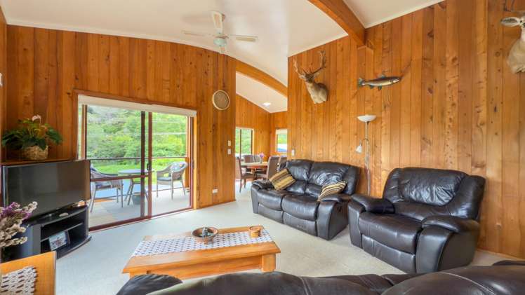 26 Tapu Coroglen Road Thames_5