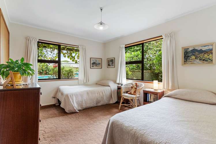 105 The Drive Epsom_8