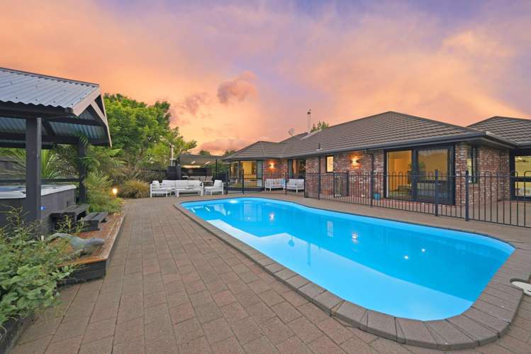 21 Taranaki Drive + 22 Hewitts Road Woodend_19