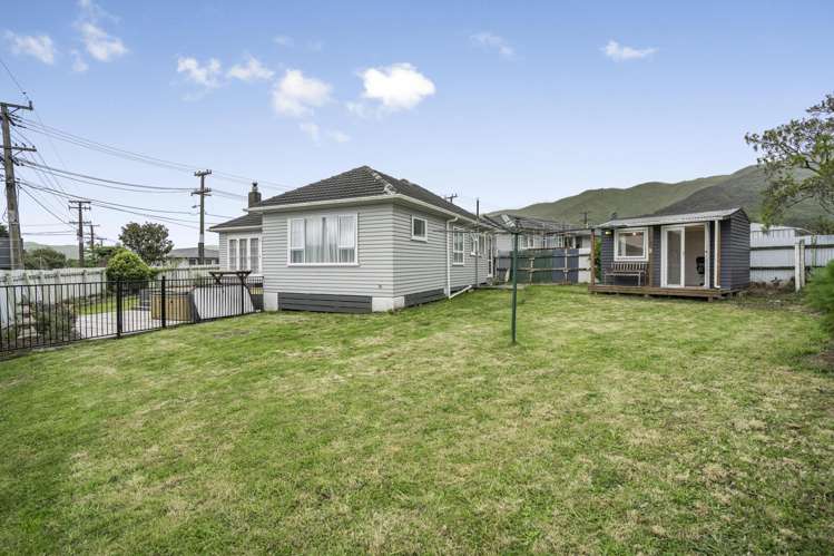 40 Frederick Street Wainuiomata_5