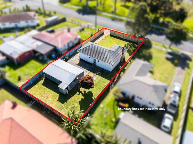 5 Alexander Crescent Otara_19