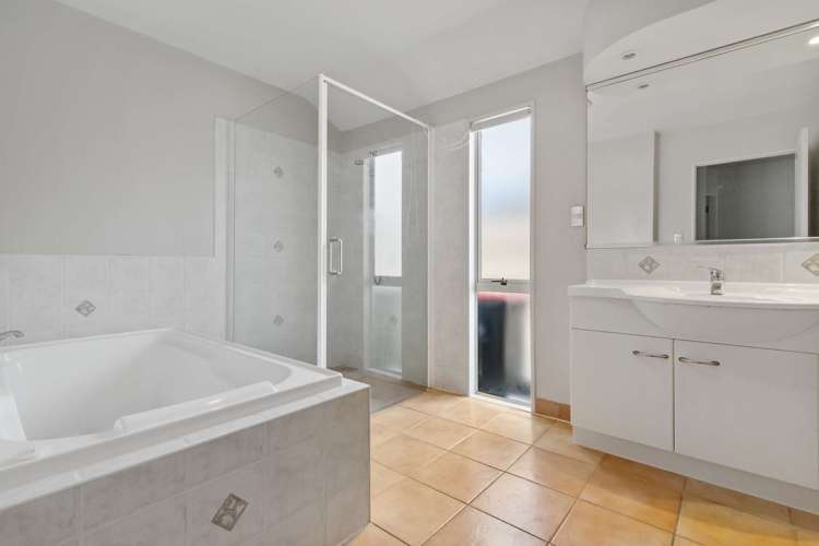 78 Denny Hulme Drive Mount Maunganui_18