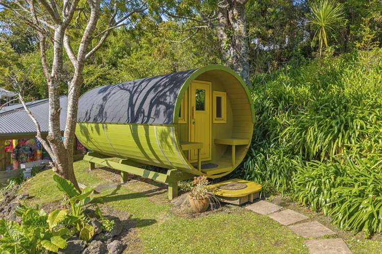 59 Kauri Point Road Laingholm_13