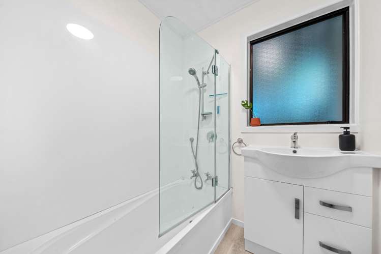 13 Baillie Crescent Carterton_9