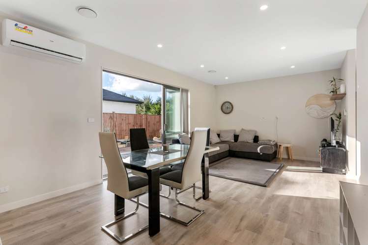 9 Holcroft Street Papakura_11