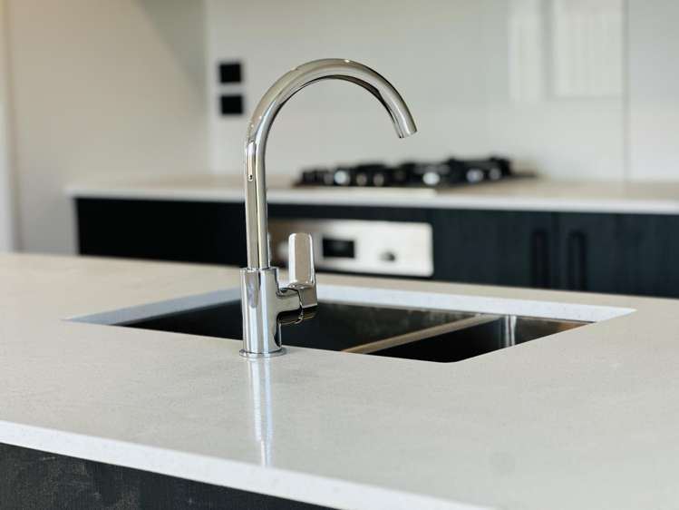 17 Poipoi Place Aranui_8