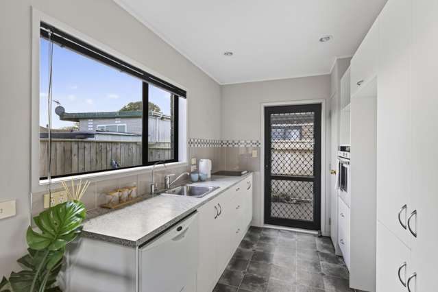 5/13 Cracroft Street Waitara_2