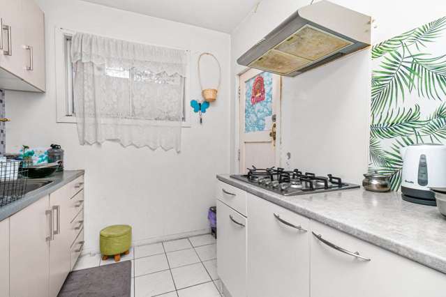 2/28 Locarno Avenue Sandringham_3
