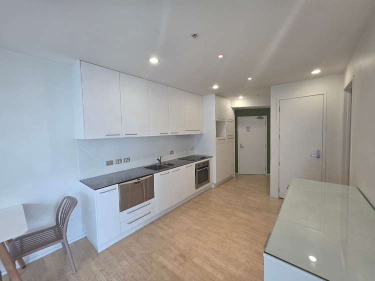 30 Beach Road Auckland Central_5