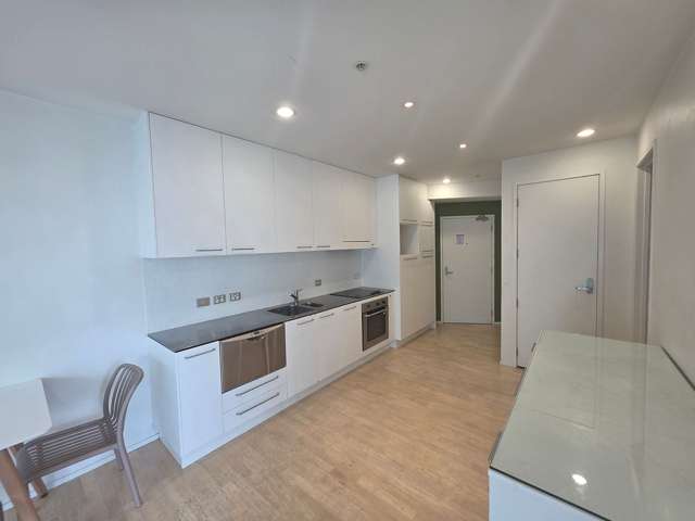 30 Beach Road Auckland Central_2