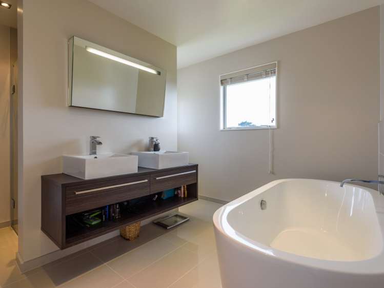 60 Kotuku Drive Paraparaumu Beach_13