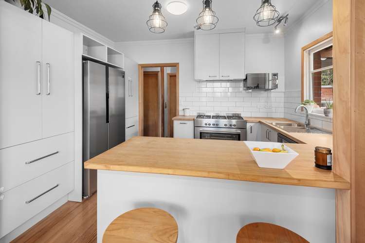 38 Central Avenue Avenues_15