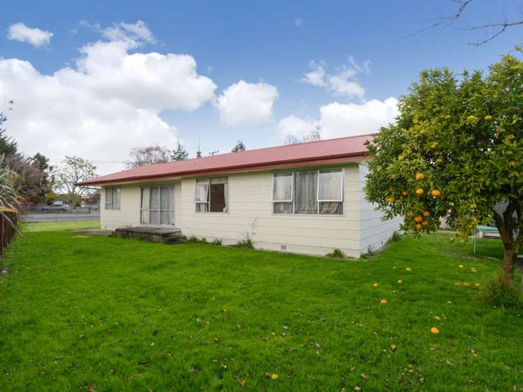 11 Victoria Street Waipawa_0
