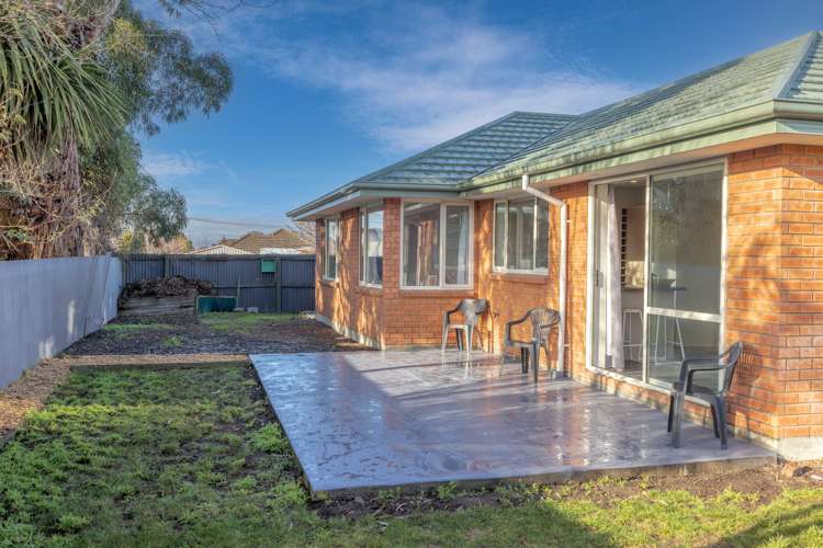 22a Lenton Street Aranui_15