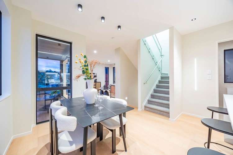 34a William Souter Street Forrest Hill_16