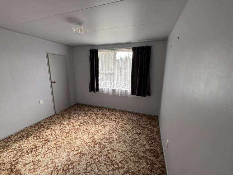 22 Lancaster Crescent Tokoroa_13