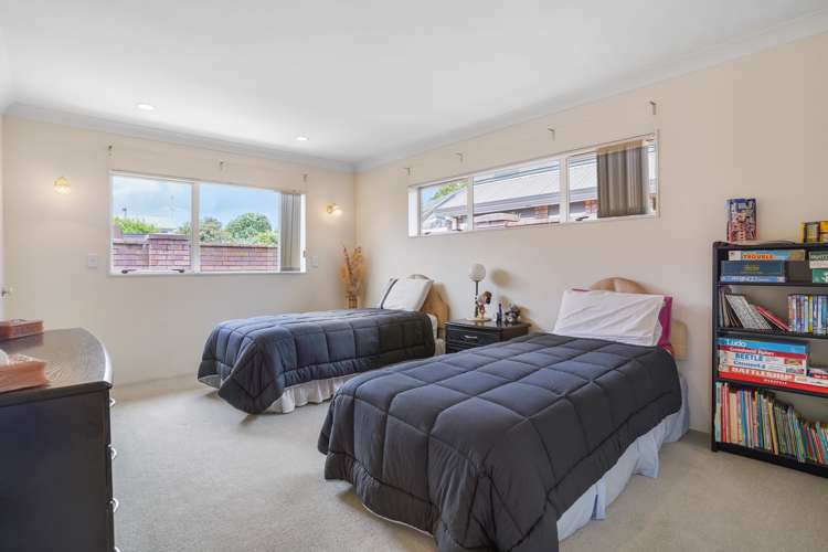 27 Beach Road Pahurehure_9