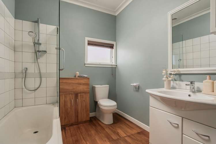 6 Strowan Avenue Fairfield_16