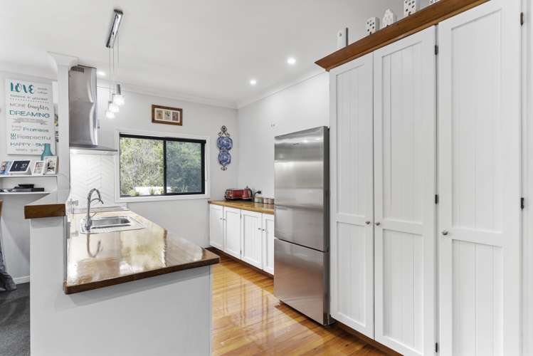 20a Ocean View Road Hatfields Beach_8