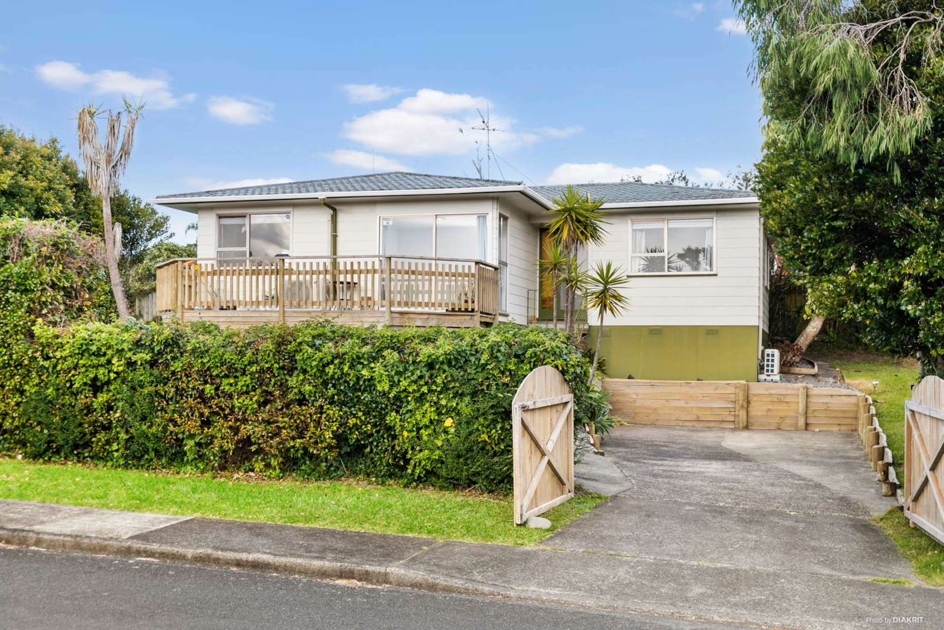 2 Surman Place Glen Eden_0