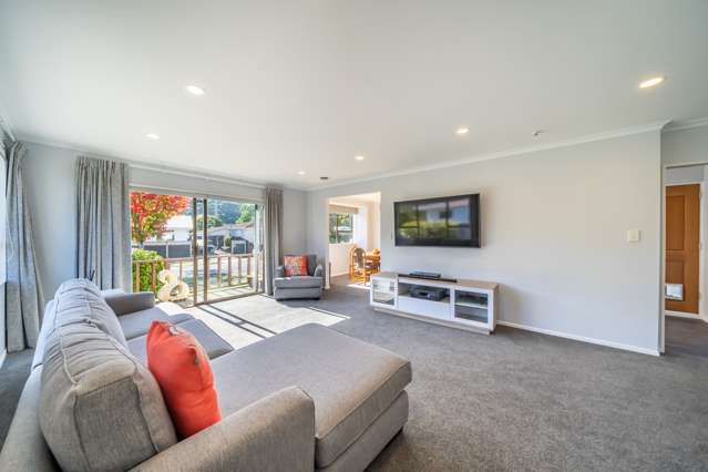 83 Pasadena Crescent Totara Park_1