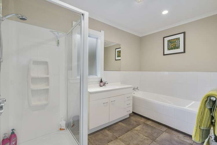 105 Ferguson Street West End_12