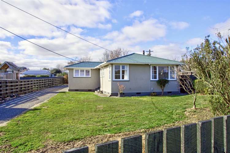 69 Roberts Road Masterton_16