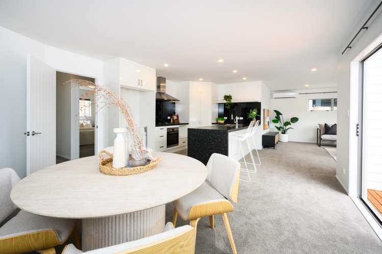 12 Dundas Road Riverside_8