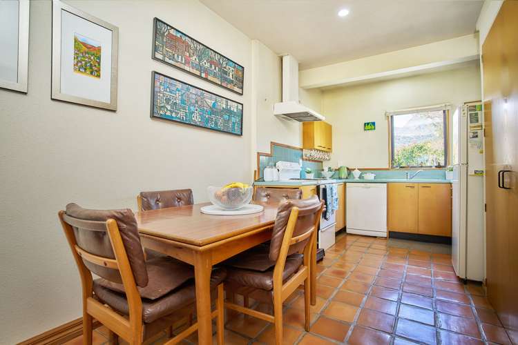 2/9 Argyle Place Arrowtown_6