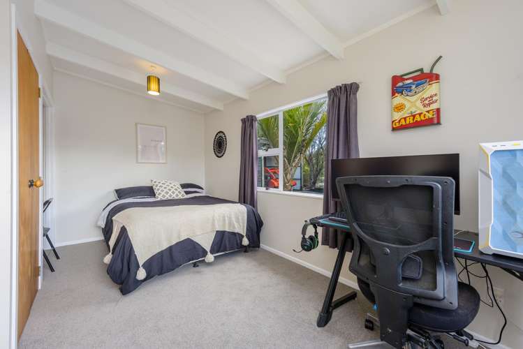 8 Clayden Road Warkworth_17