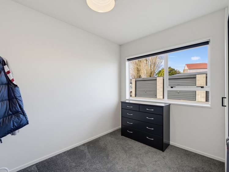 2/422 Wilsons Road North Waltham_14