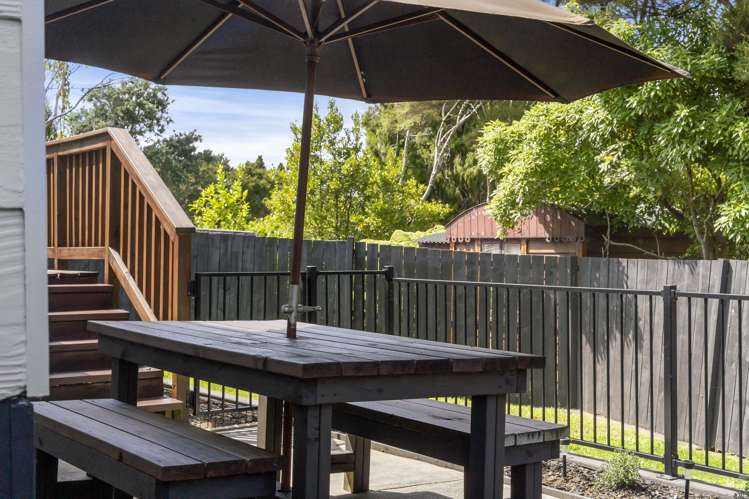 2/63a Colwill Road Massey_23