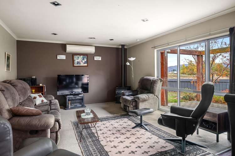 21 Walnut Grove Alexandra_6