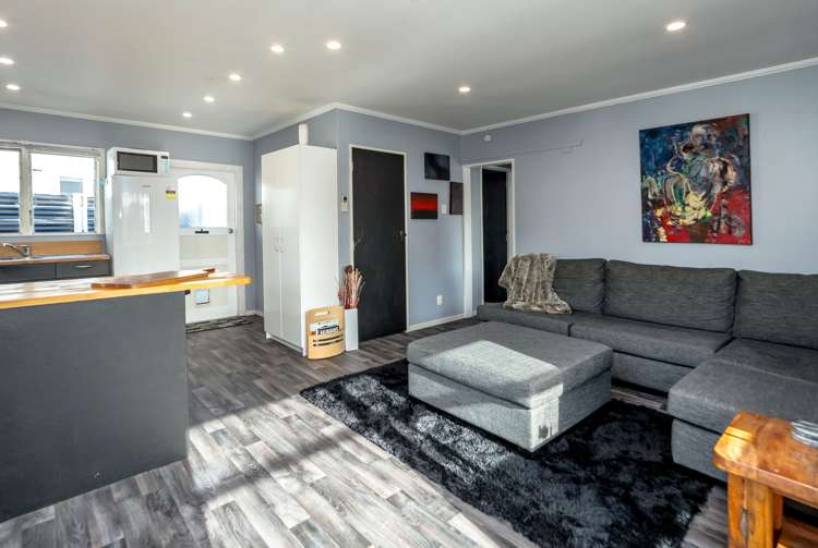 1b Wakelin Street Carterton_16